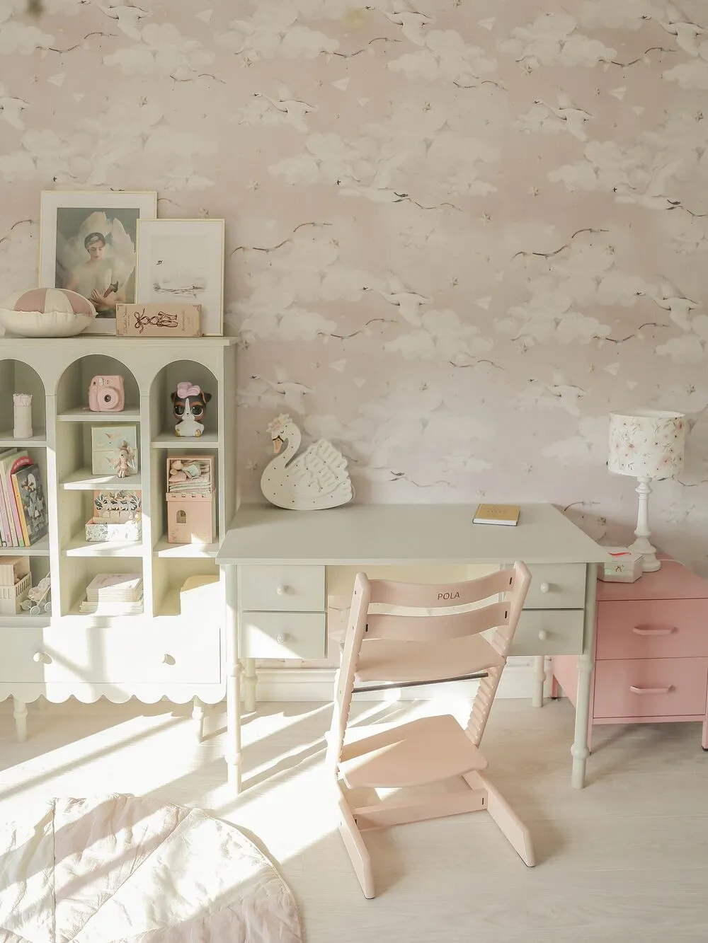 2 Drawer Bedside Table MALAVI Metal Pink