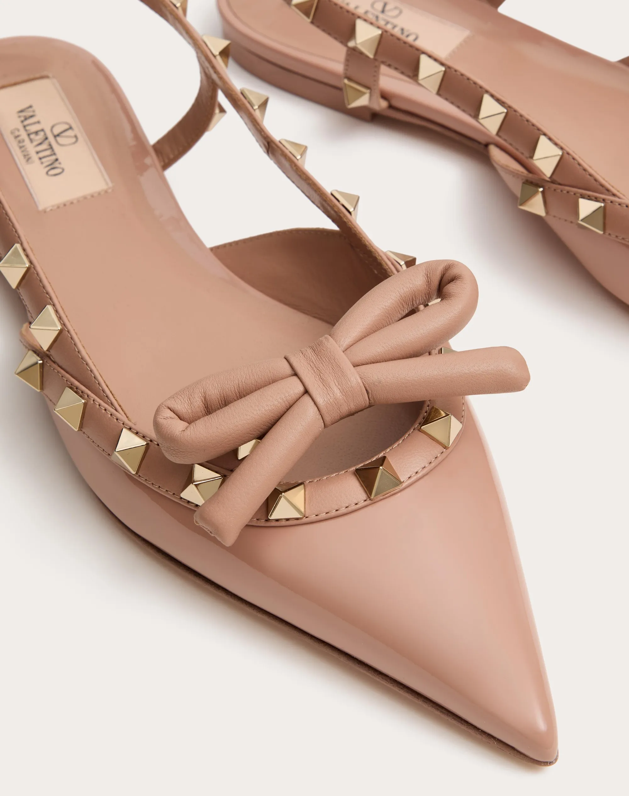 BALLERINA SLINGBACK ROCKSTUD BOW IN VERNICE
