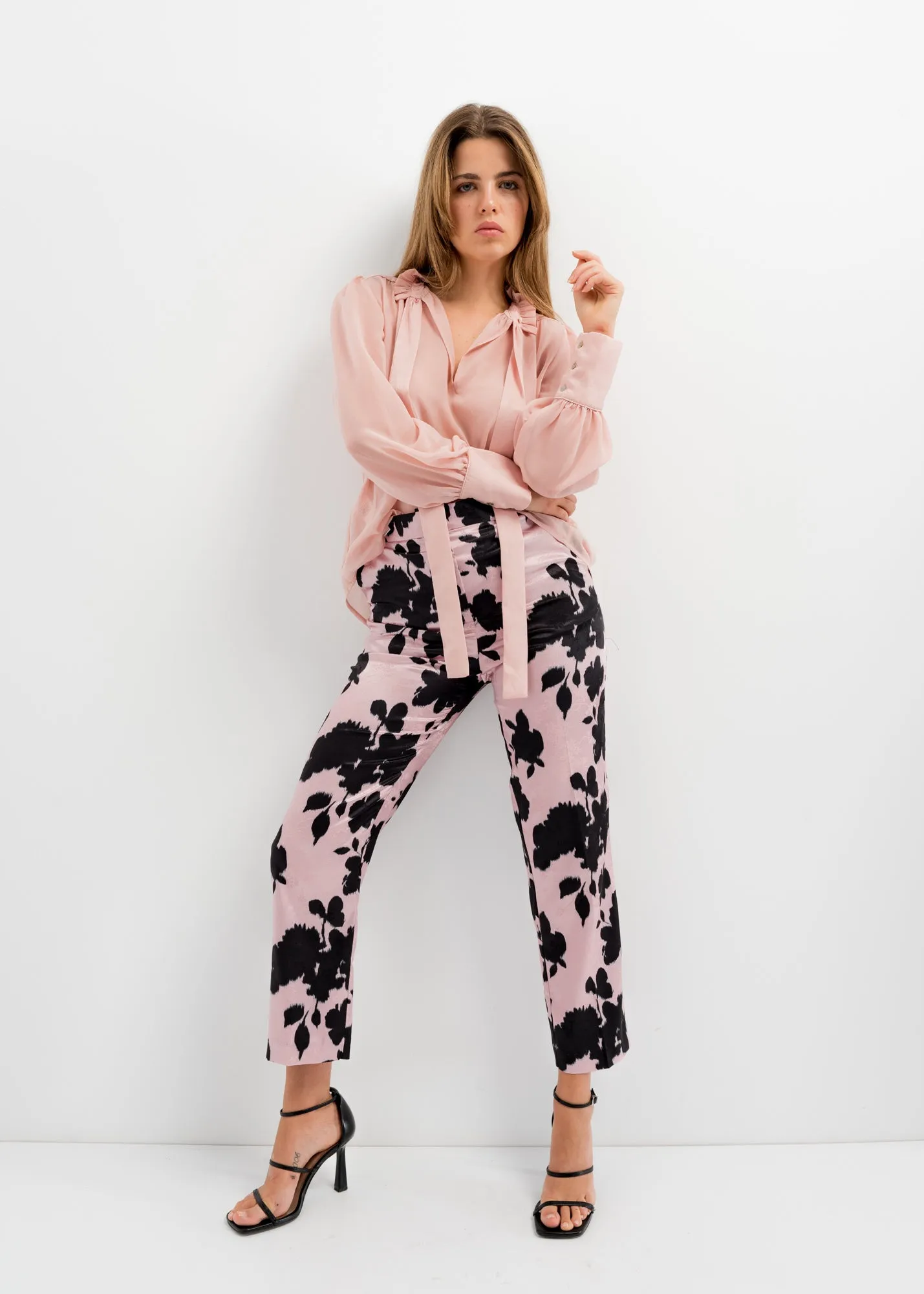 Blusa imbottita sulle spalle