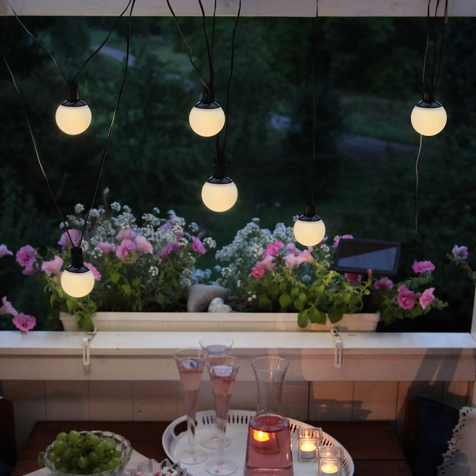 Catena luminosa solare LED con 2 globi solari