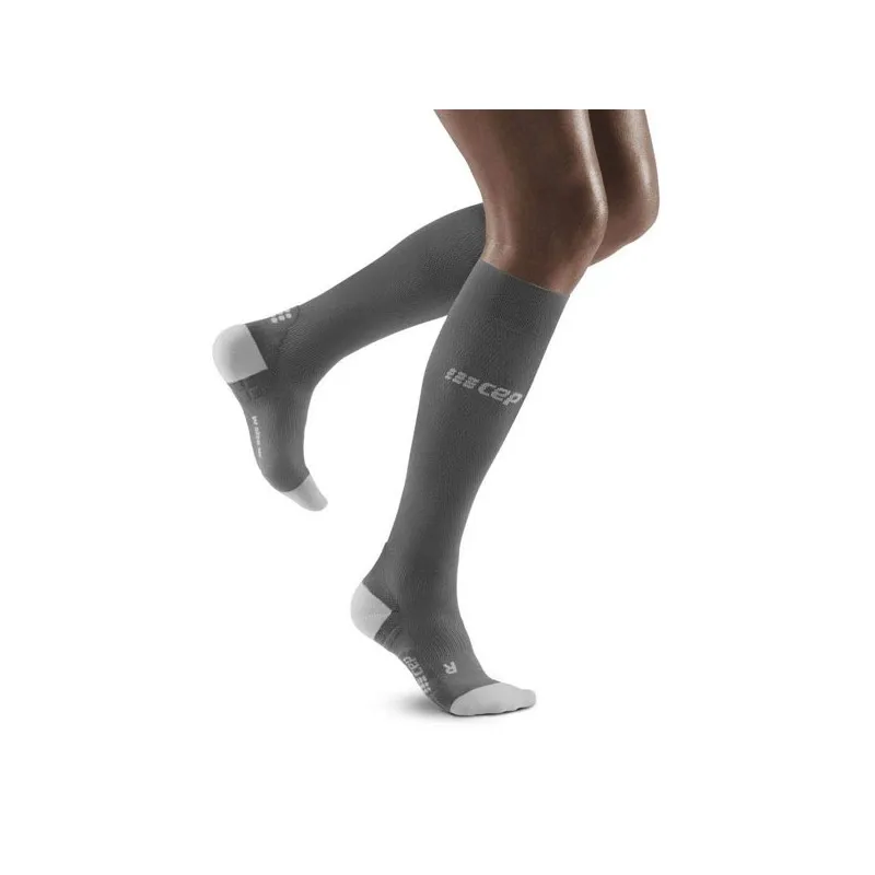CEP RUN ULTRALIGHT SOCKS DONNA CALZE RUNNING COMPRESSIONE TECNICO TERMICO - GRIGIO