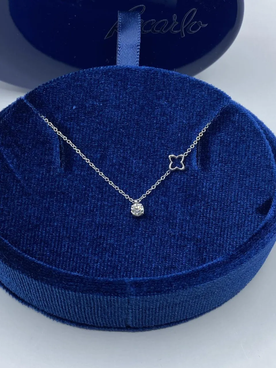 Collana Punto Luce Recarlo Anniversary in Oro Bianco e Brillante ct. 0,12