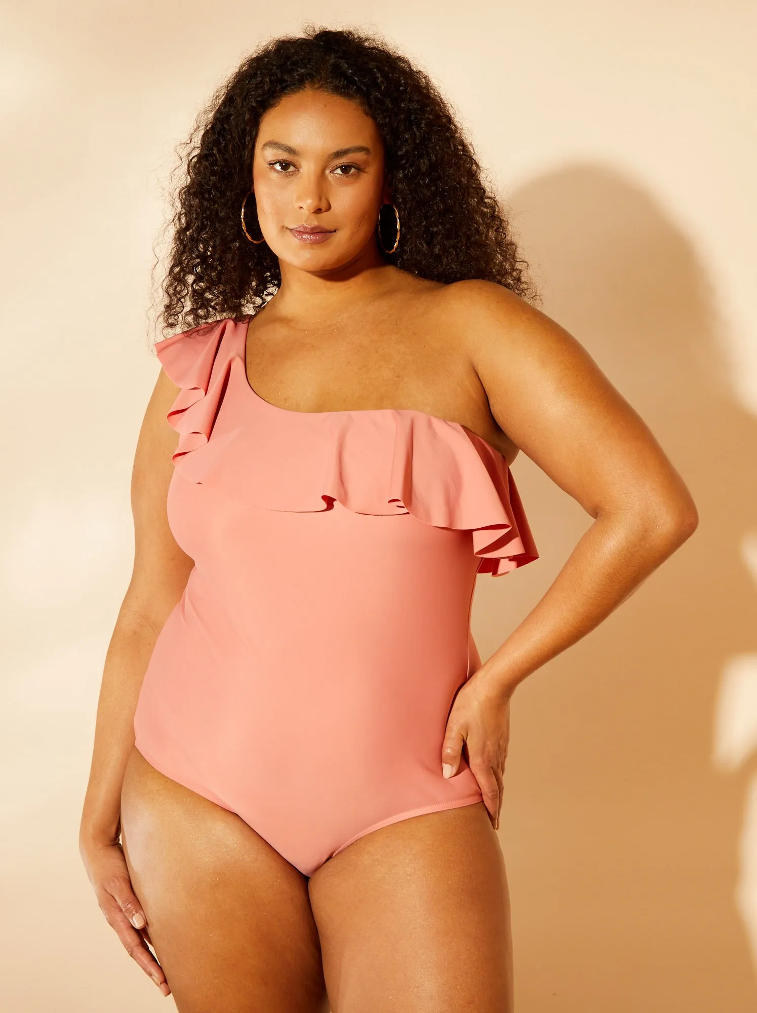 Costume da bagno asimmetrico con volant - Intero - ROSA