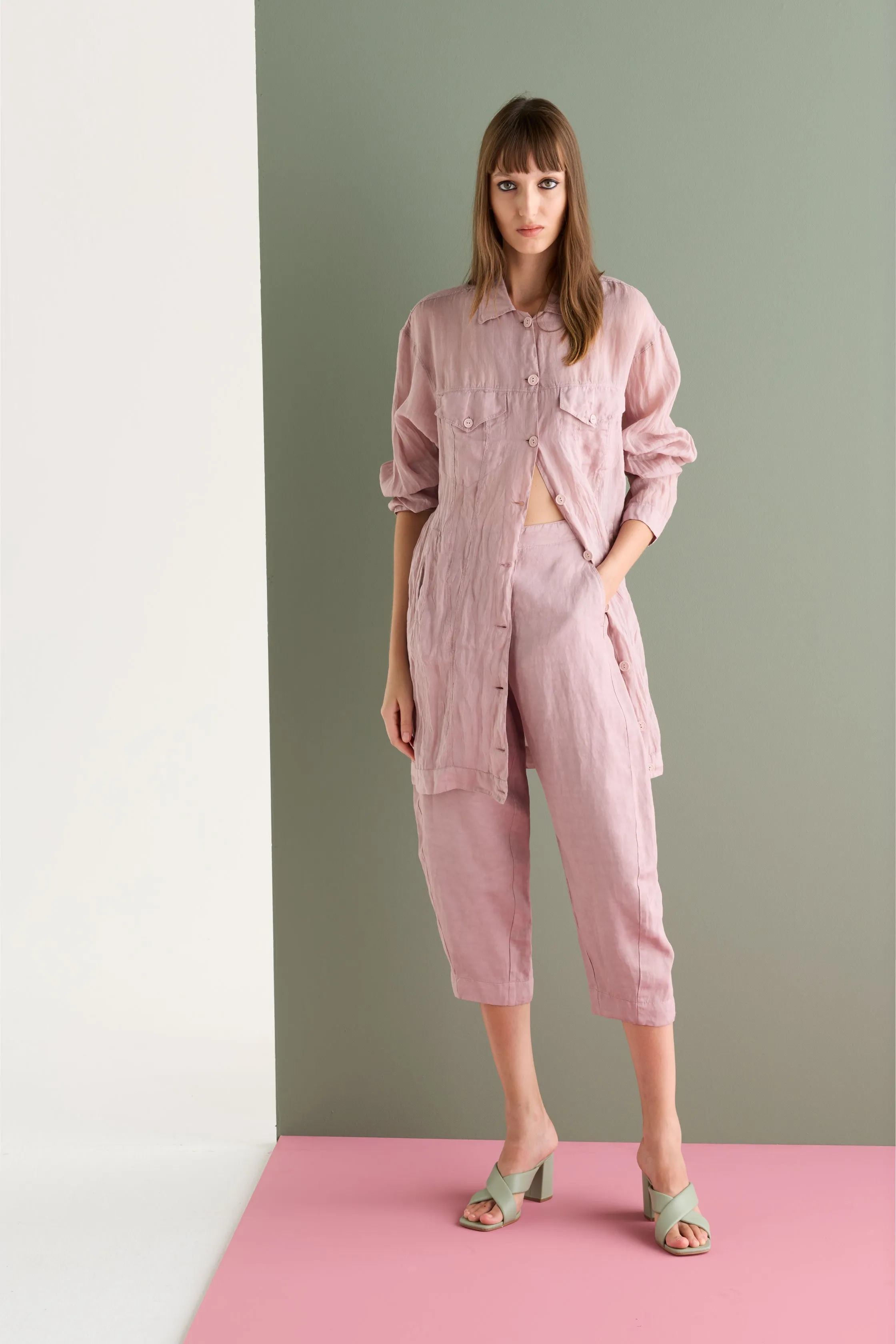 European Culture  ---------    ------------Pantaloni Cropped Morbidi 06LU 7083