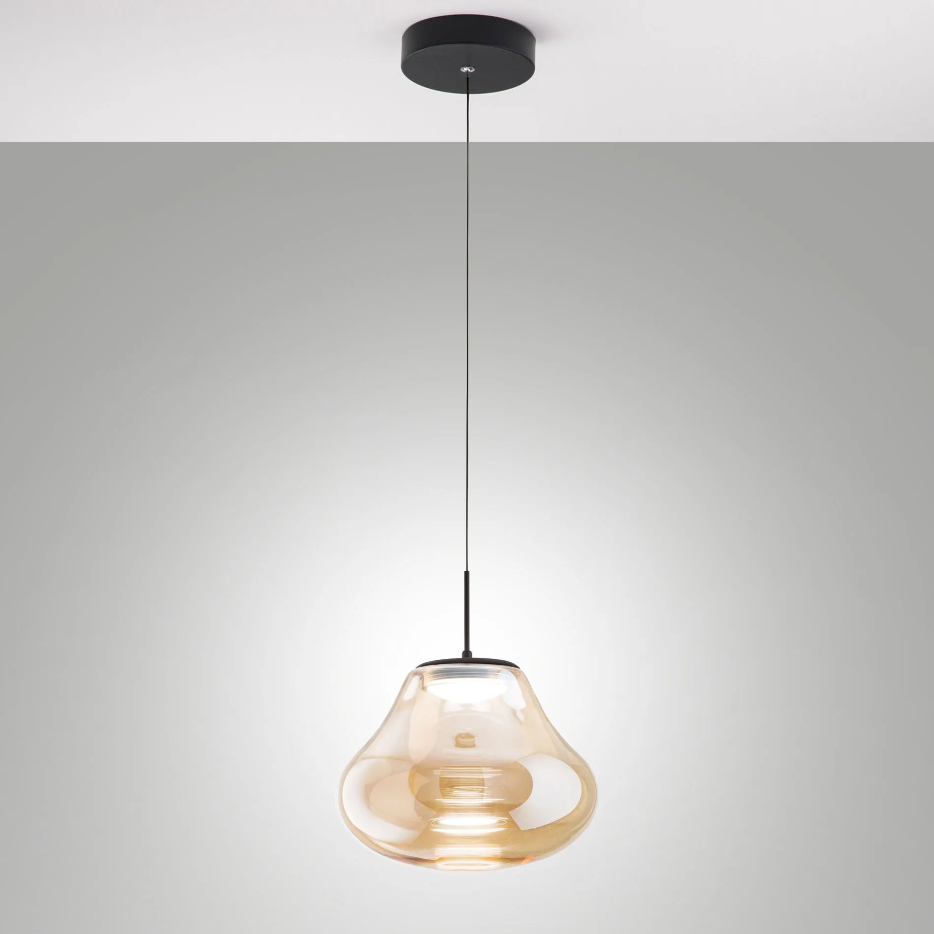 Fabas Luce  Lampada a sospensione dal design moderno a LED con singolo diffusore in vetro Deva - 14W - 2700K-3000K-4000K