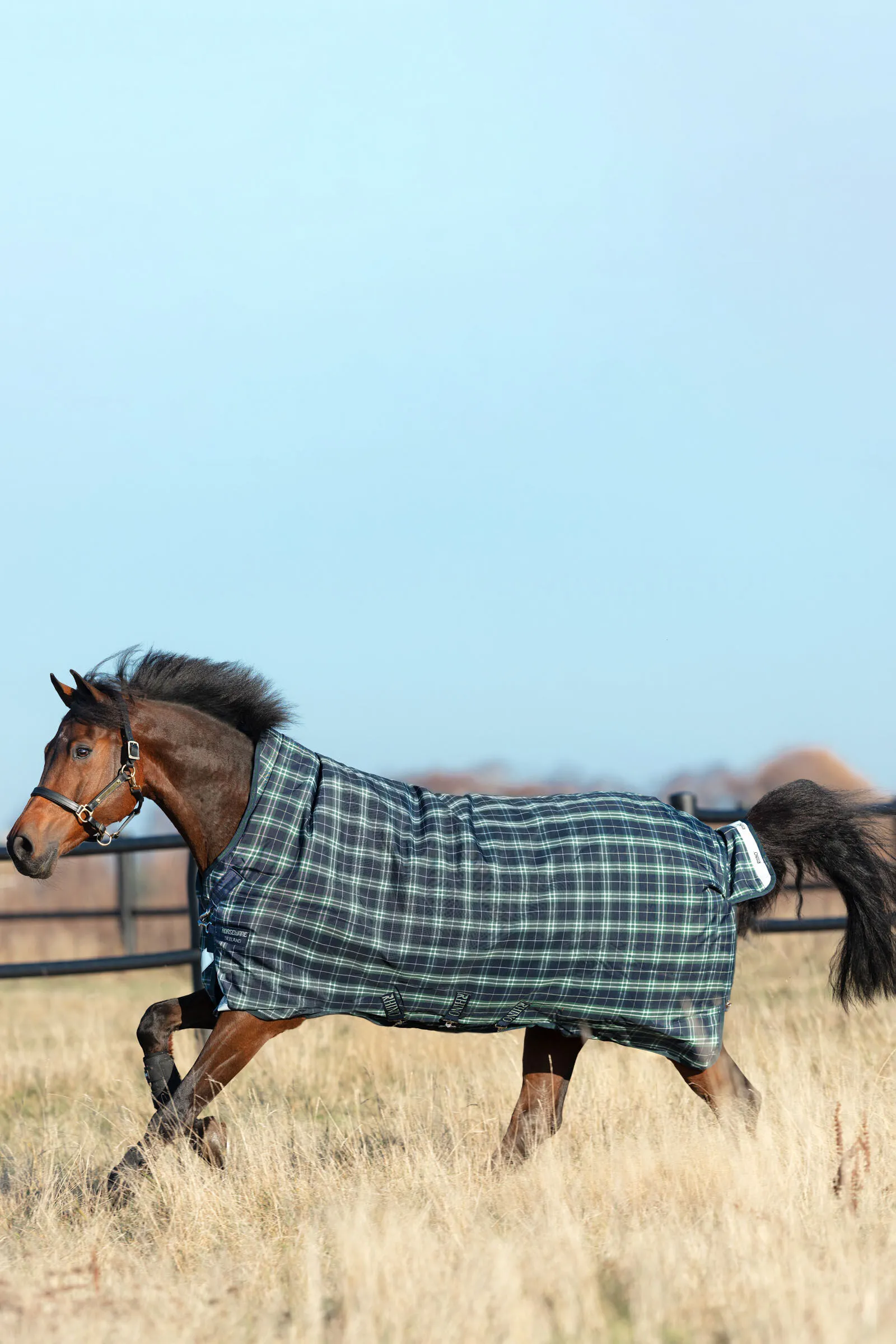 Horseware Rhino Wug Coperta da turnout con collo alto, 100 gr