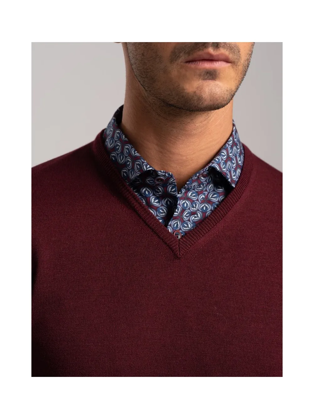 Maglia uomo lana merinos scollo a V