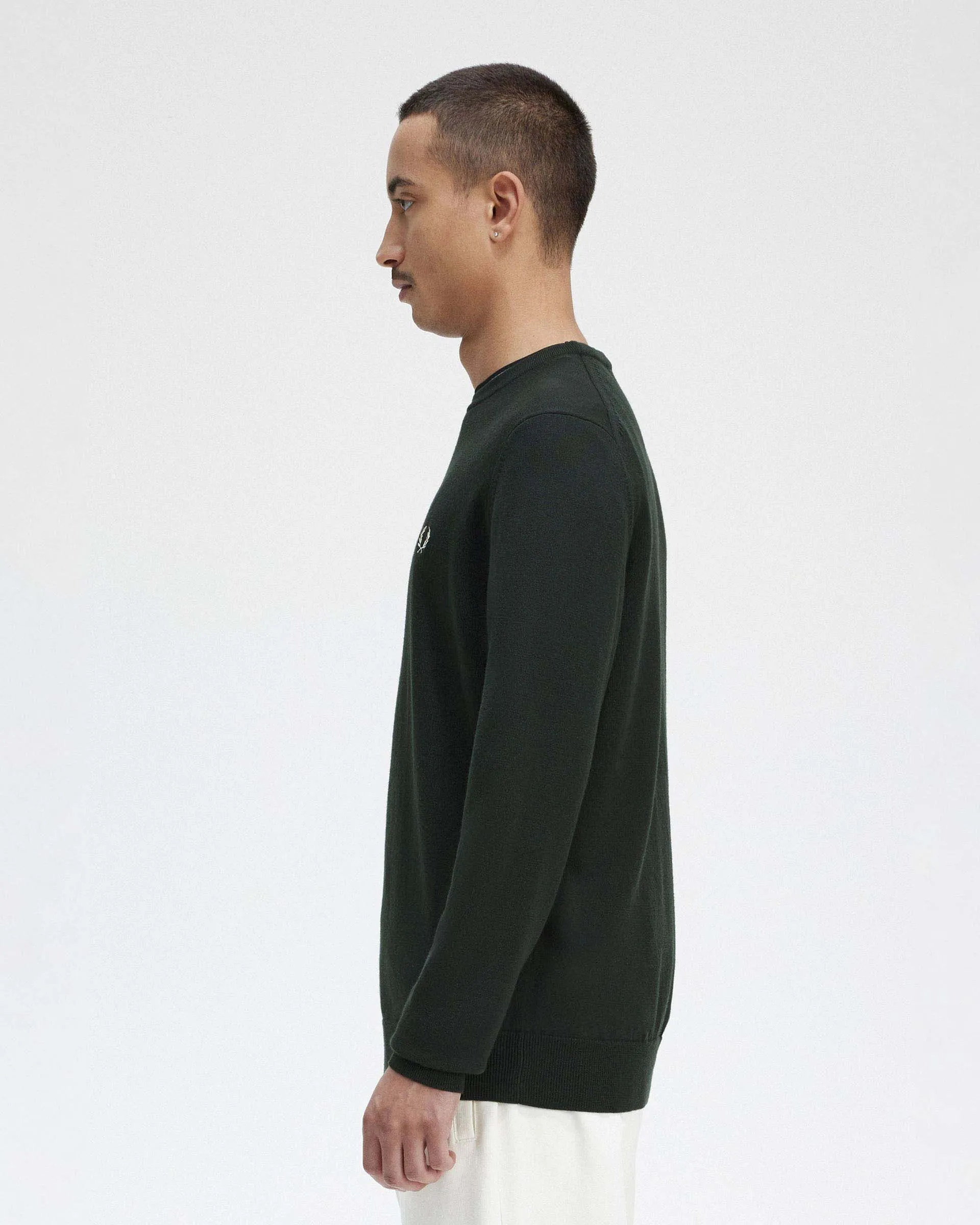 Maglia verde bosco girocollo in misto lana merino e cotone con logo bianco