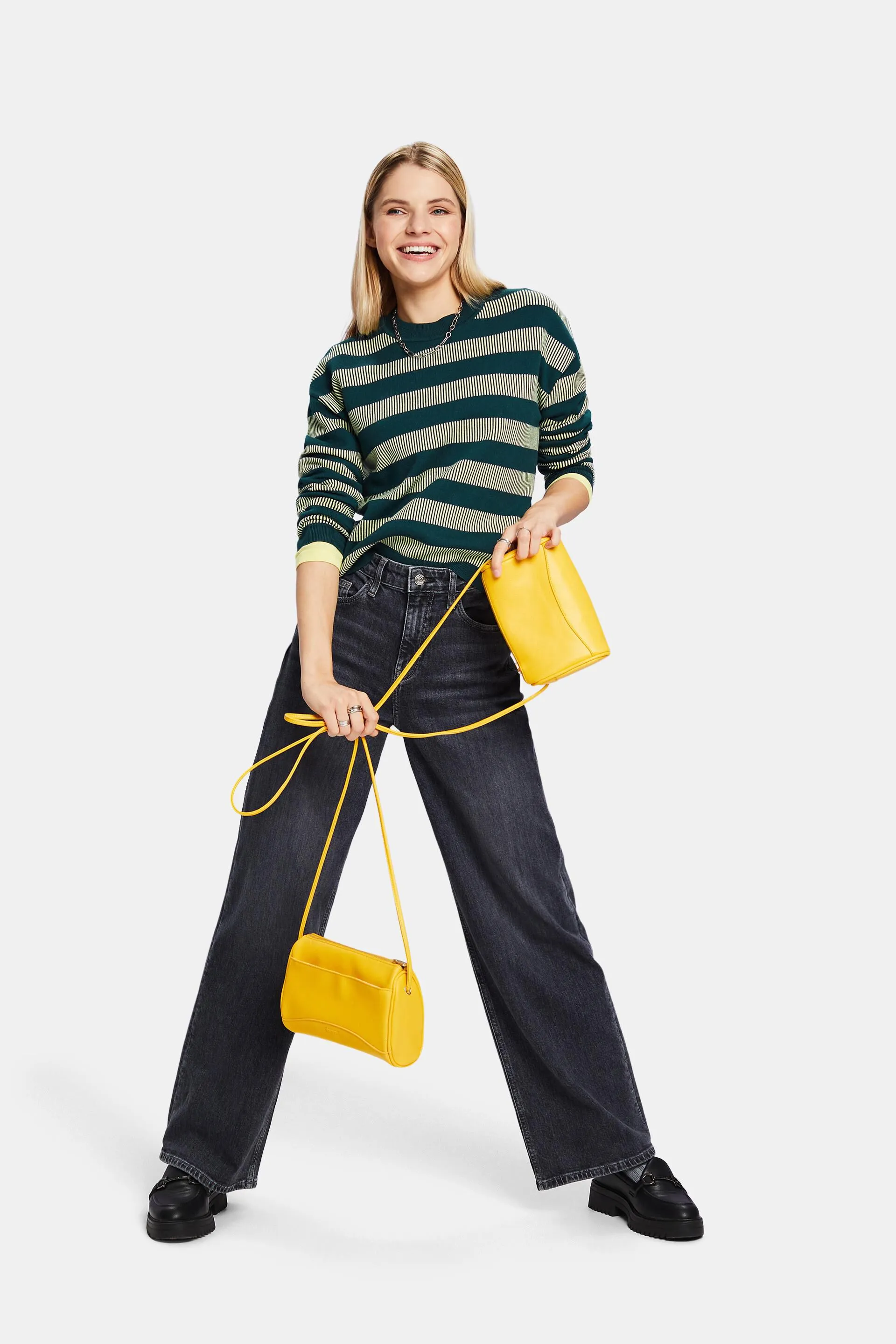 Pullover girocollo a righe jacquard