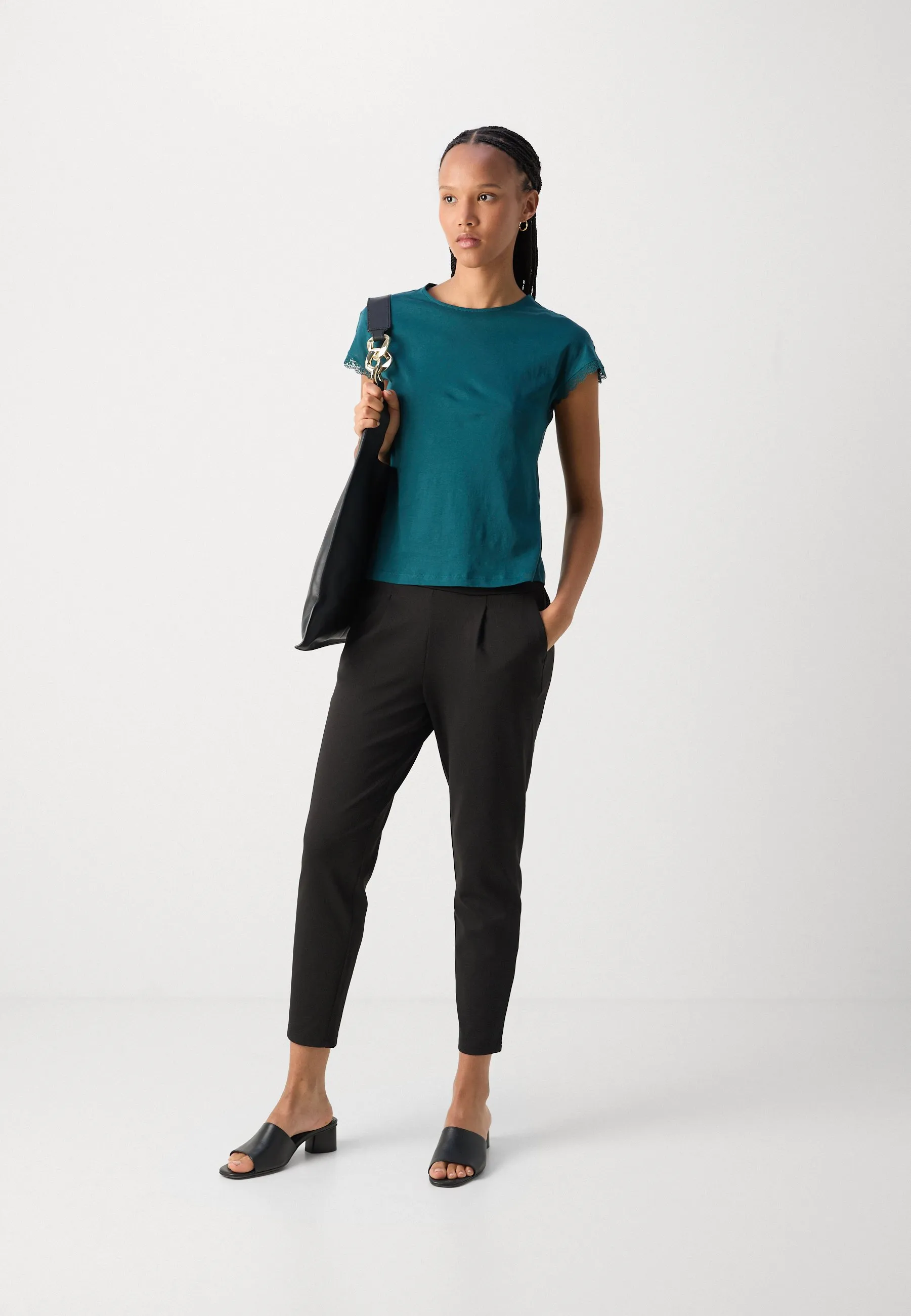 RIZETTA CROP PANTS - Pantaloni