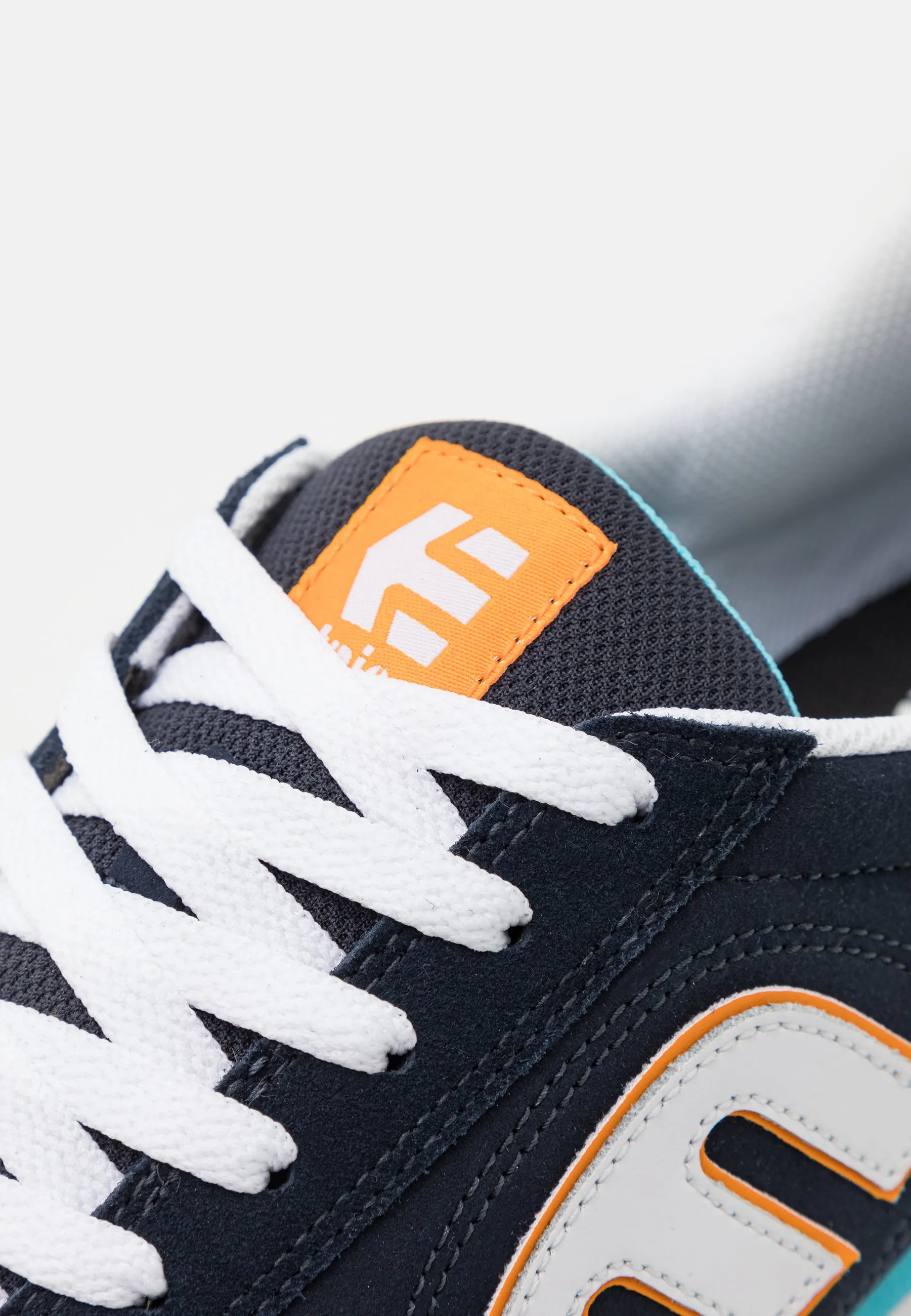 Scarpe skate