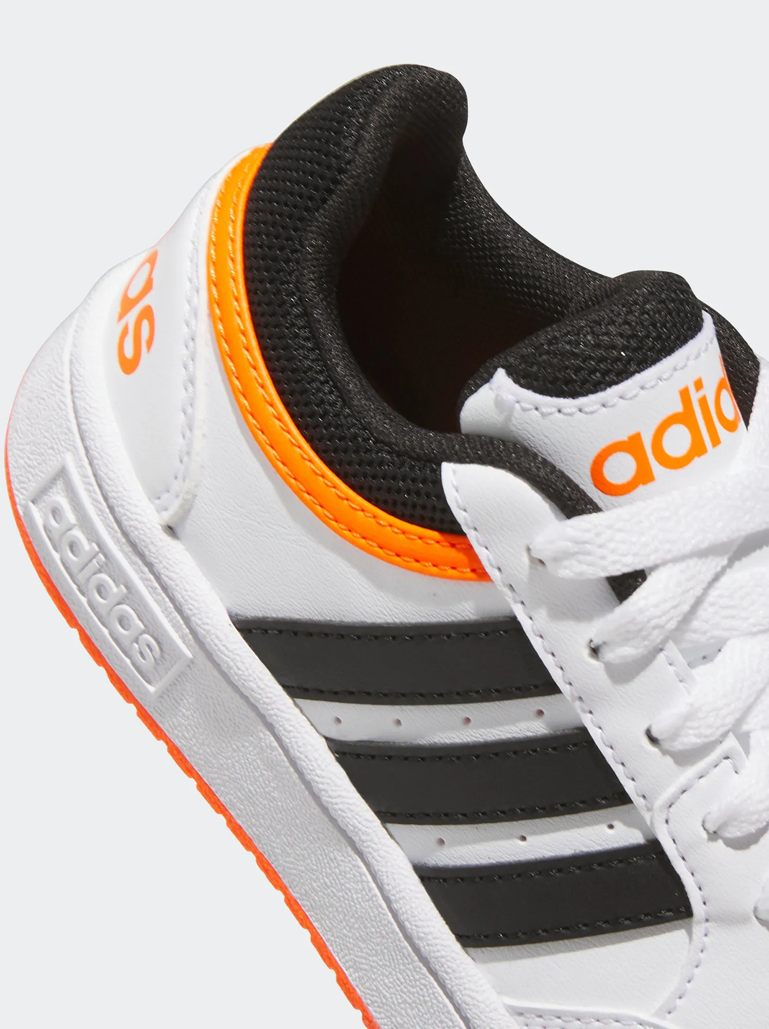Sneakers 'Adidas' 'Hoops' - bianco